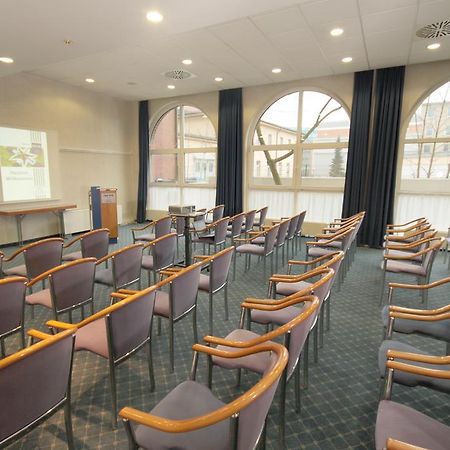 Dorint Airport-Hotel Berlin-Tegel Εξωτερικό φωτογραφία