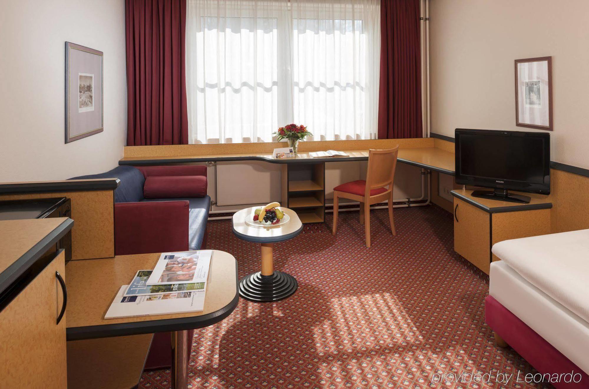 Dorint Airport-Hotel Berlin-Tegel Εξωτερικό φωτογραφία